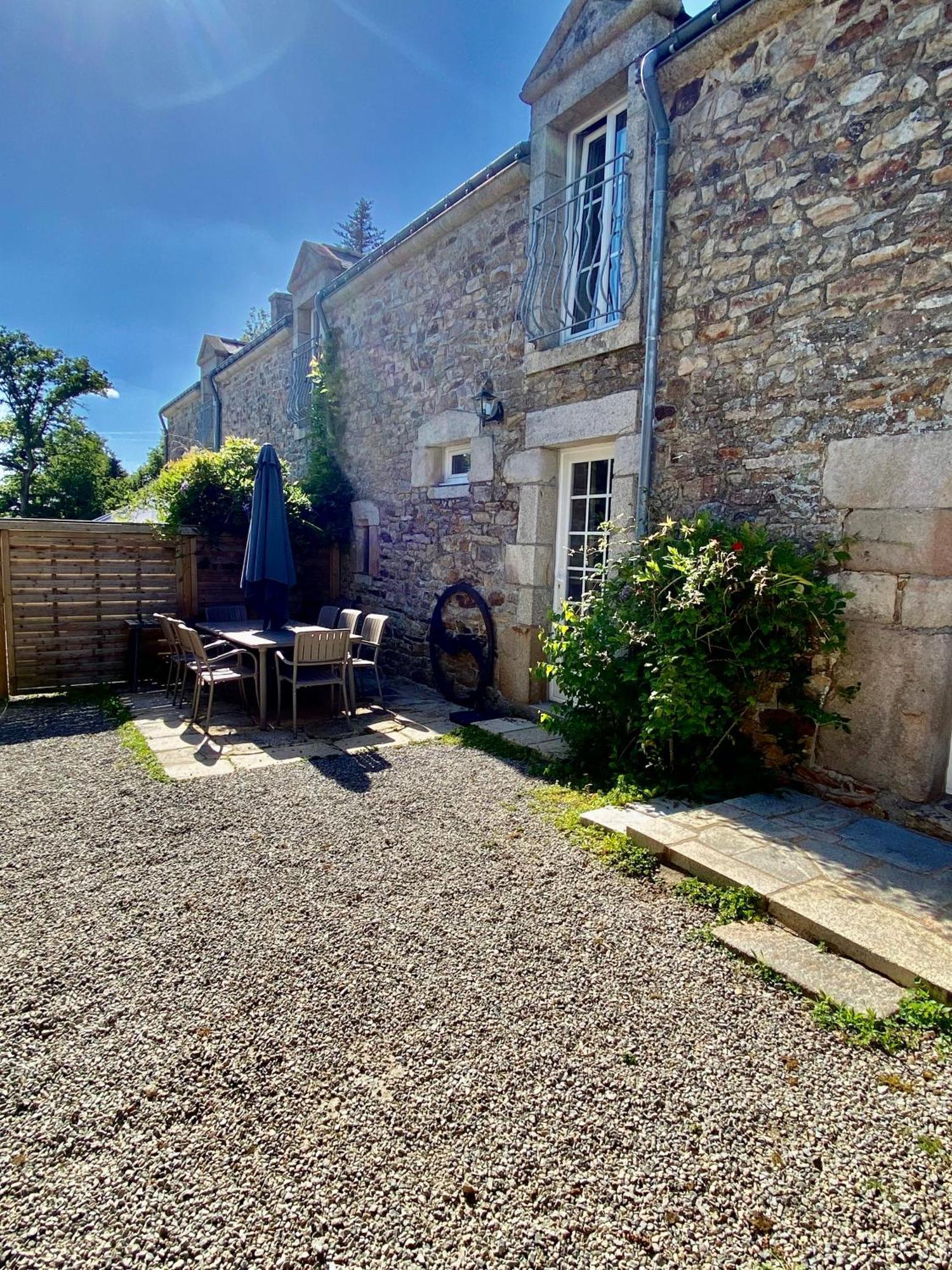 La Chapelle-Neuve  Domaine De Lann Kerhuerhゲストハウス エクステリア 写真