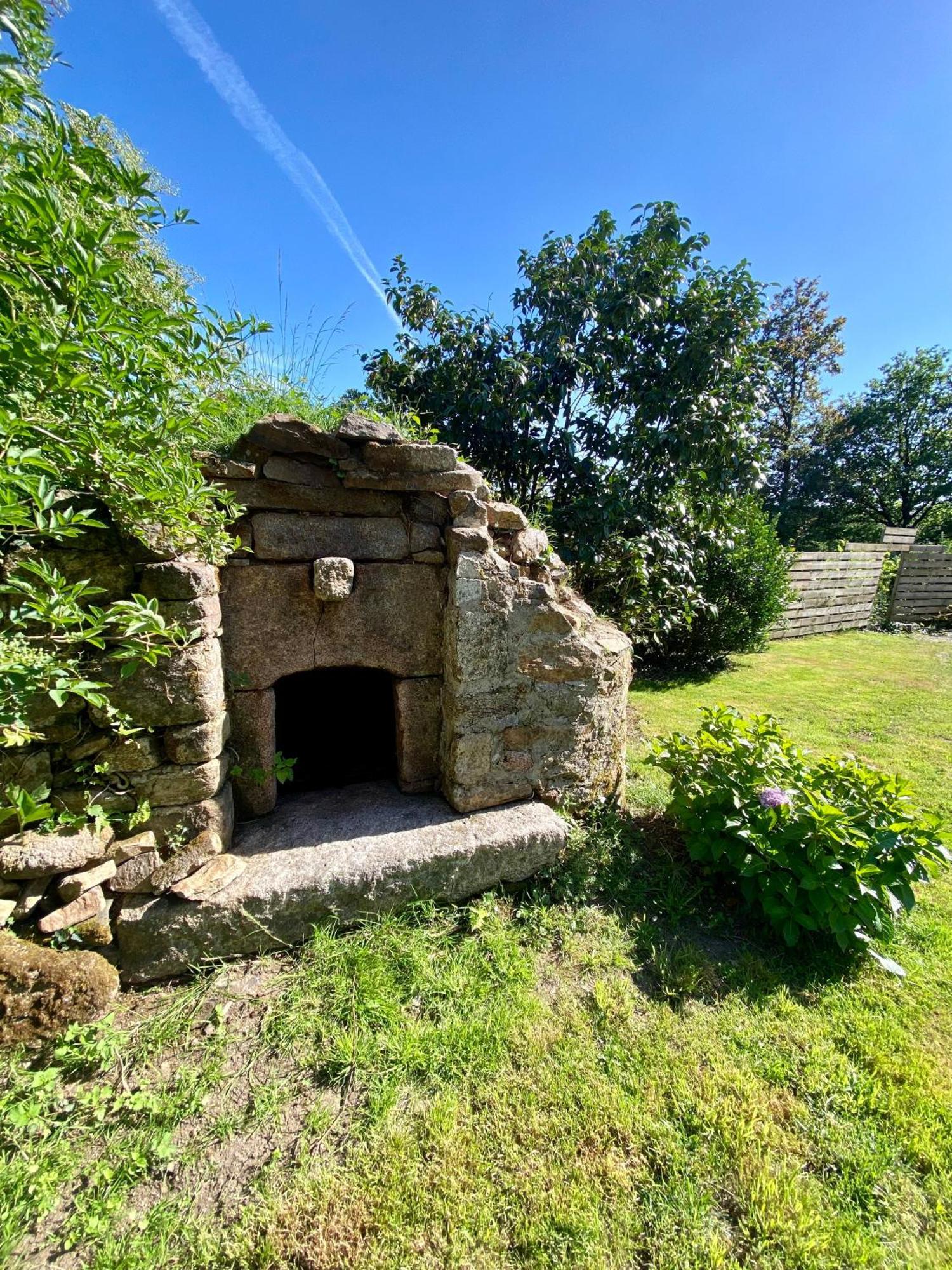 La Chapelle-Neuve  Domaine De Lann Kerhuerhゲストハウス エクステリア 写真